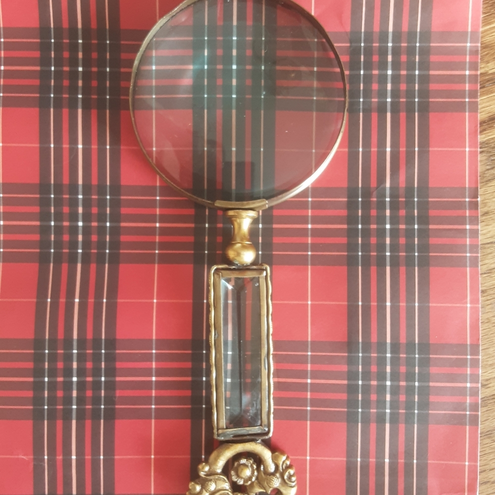 Antique Brass Magnifying Glass Ornate - Picture 8 of 8